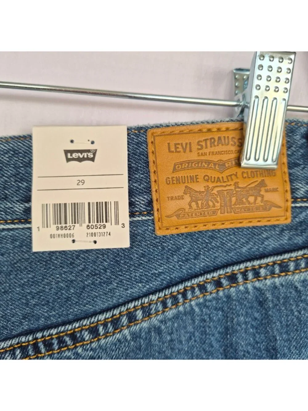 ⭐Levis Womens Denim Midi Skirt Size 29 Classic Blue Wash Button & Zipper Closure